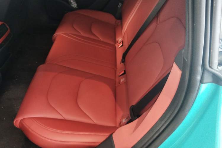 Used  SU7 2024 Four-Wheel Drive Ultra-Long Range Advanced Intelligent Driving Max Edition
