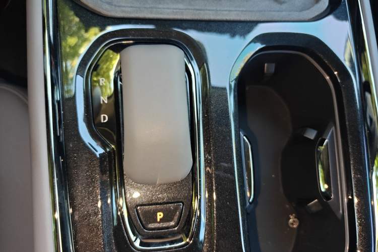 Used Zeekr 009 2024 7-Seater Walk-Through Version Four-Wheel Drive 108 kWh