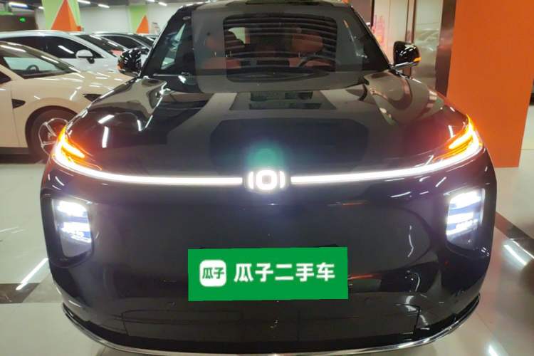 Used  Q07 2025 215 Flagship PLUS
