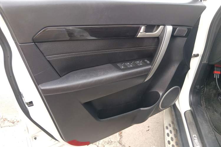 Used Chevrolet Captiva 2015 2.4L Two-Wheel Drive Urban Version 7 Seats