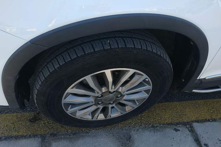 Used Haval H6 2015 Sport Edition 1.5T Automatic Two-Wheel Drive Luxury Model