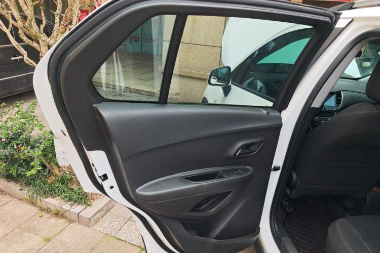 Used Chevrolet Trax 2017 1.4T Automatic Two-Wheel Drive Comfort Version
