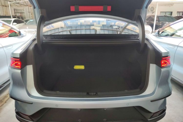 Used BYD Han 2023 EV Champion Edition 605KM Front-Drive Premium Model
