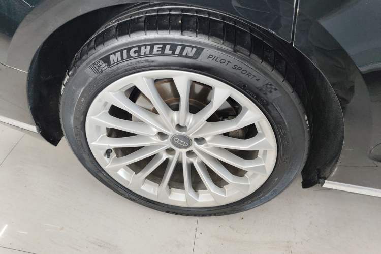 Used Audi A8 2019 Plus A8L 50 TFSI quattro Comfort Model
