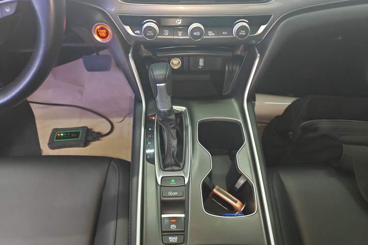 Used Honda Accord 2018 260TURBO Luxury Edition China V Emission Standard
