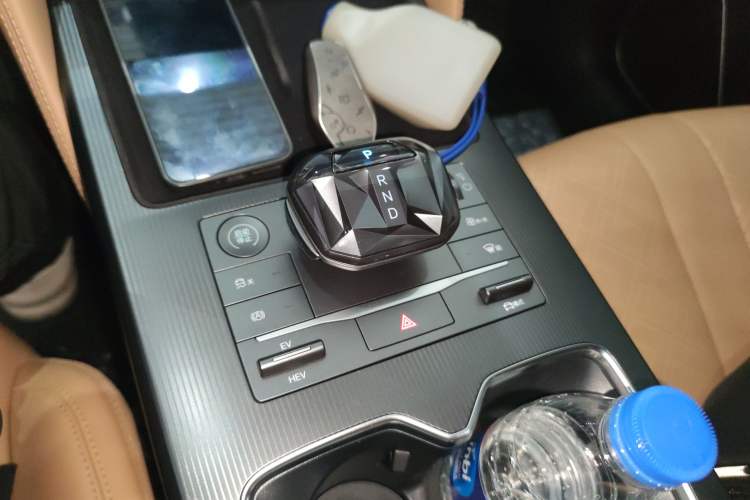 Used BYD Song L DM-i 2024 112 km Leading Edition
