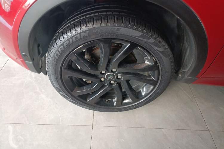 Used Land Rover Discovery Sport 2019 240 PS SE Dynamic Version China VI Standard