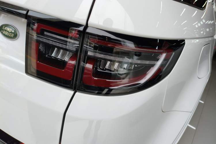 Used Land Rover Discovery Sport 2023 249 PS R-Dynamic S Performance Edition
