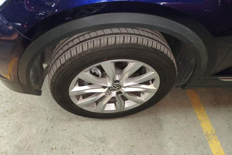 Used Volkswagen T-ROC 2018 230TSI DSG Two-Wheel Drive Advanced Version China V Standard
