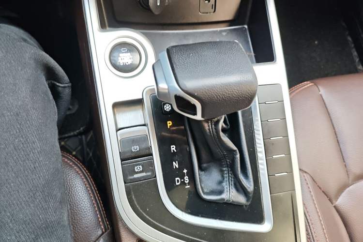 Used FORTHING Joyear X5 2017 Jingxiang Series 1.5T CVT Luxury Model
