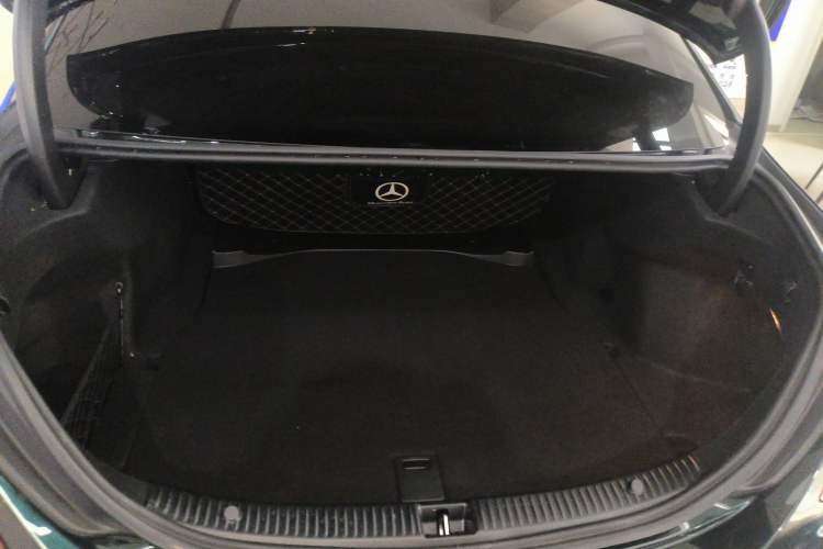 Used Mercedes-Benz C-Class 2021 C 200 L Fashion Edition Sport Version
