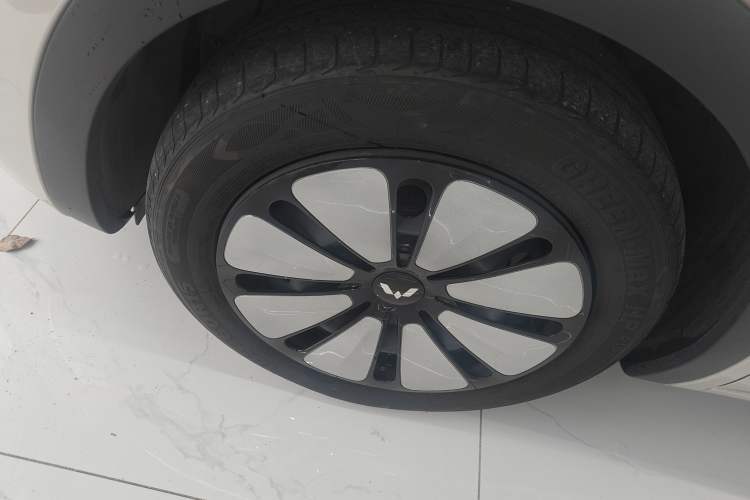 Used Wuling Bingo 2023 333 km Lingxi Connected Version