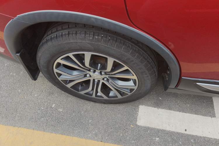 Used Mitsubishi Outlander 2018 2.0L Two-Wheel Drive Glory Edition 5 Seats
