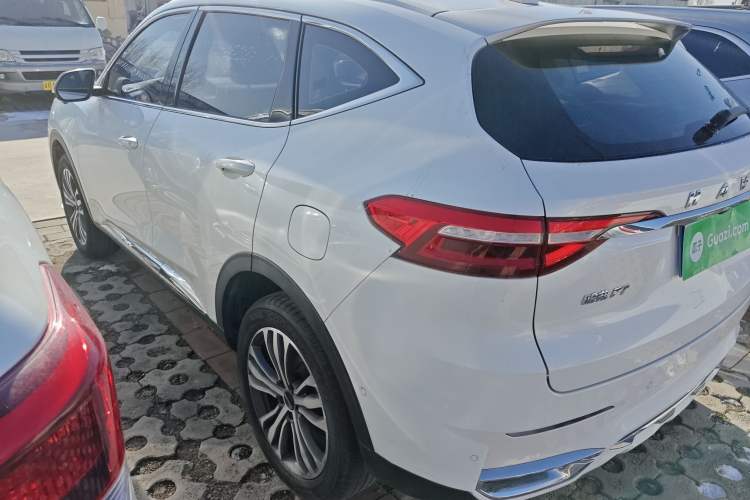 Used Haval F7 2021 2.0T All-Wheel Drive iJoy
