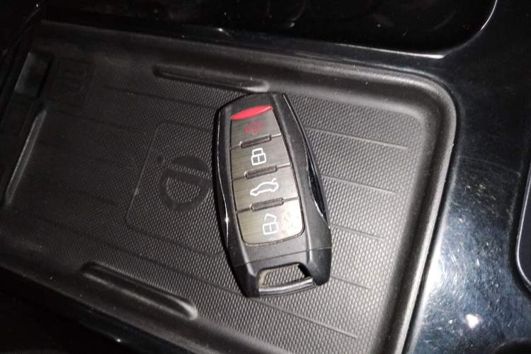 Used Haval DARGO 2021 2.0T DCT 4x4 Chinese Rural Dog Edition
