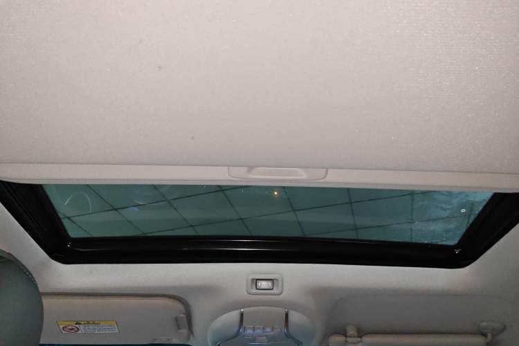 Used Infiniti QX60 2016 2.5 S/C Hybrid Two-Wheel-Drive Excellence Edition China V Standard
