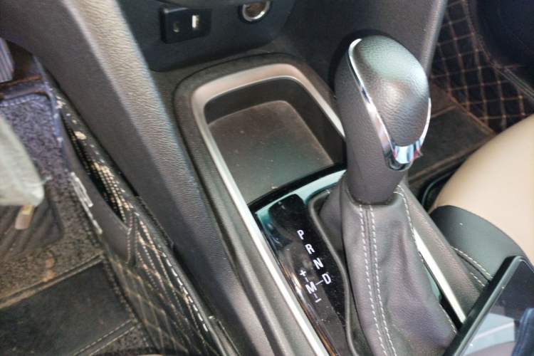 Used Chevrolet Monza 2022 320 Automatic Enjoyment Sunroof Version