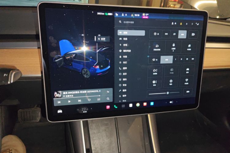 Used Tesla Model 3 2019 Standard Range Rear-Drive Upgraded Version