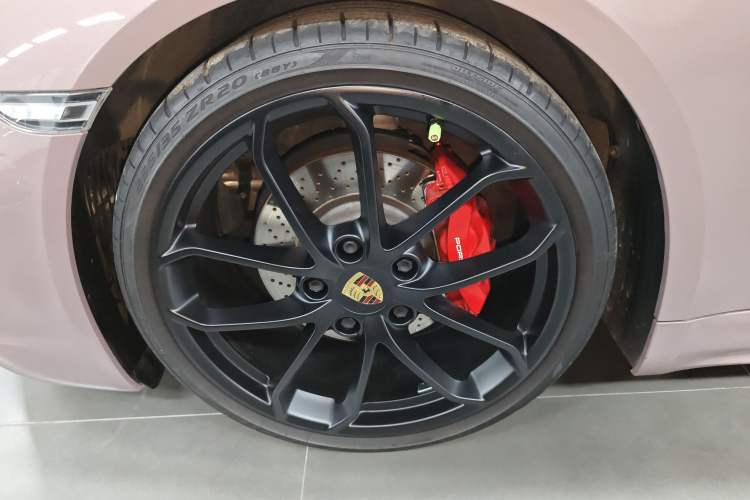 Used Porsche 718 2022 Spyder 2.0T
