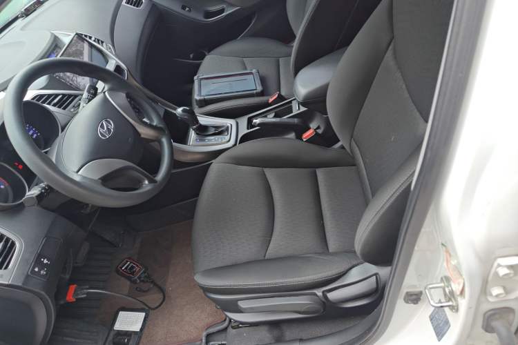 Used Hyundai Elantra 2012 1.6L Automatic Fashion Edition
