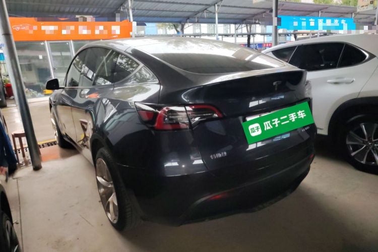 Used Tesla Model Y 2024 Long-Range All-Wheel-Drive Version
