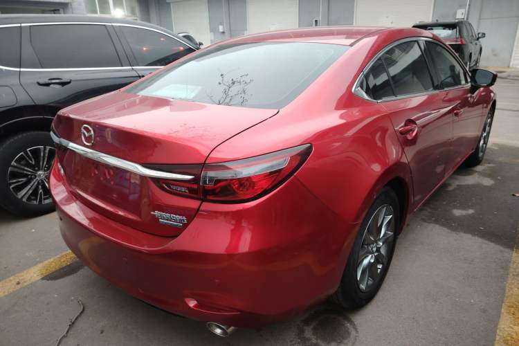 Used Mazda Atenza 2021 2.0L Blue Sky Luxury Edition
