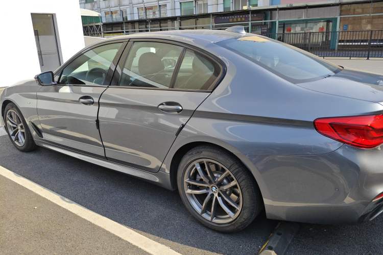 Used BMW 5 Series 2019 525i M Sport Package