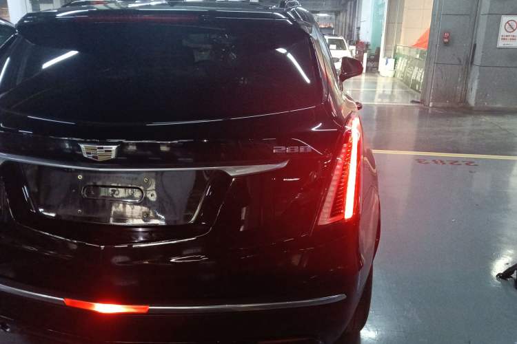 Used Cadillac XT5 2022 2.0T Four-Wheel Drive Luxury Version (Hummingbird Edition)