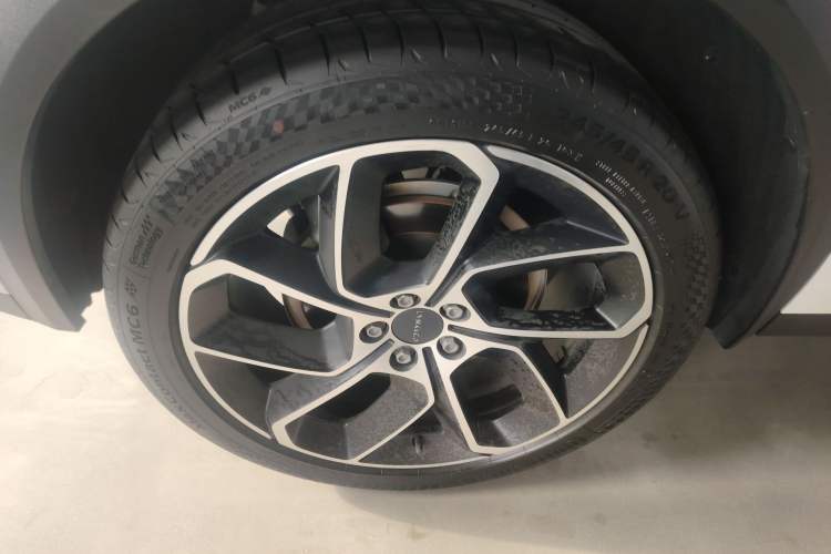 Used Lynk & Co 05 2022 2.0T Two-Wheel Drive Shine Halo
