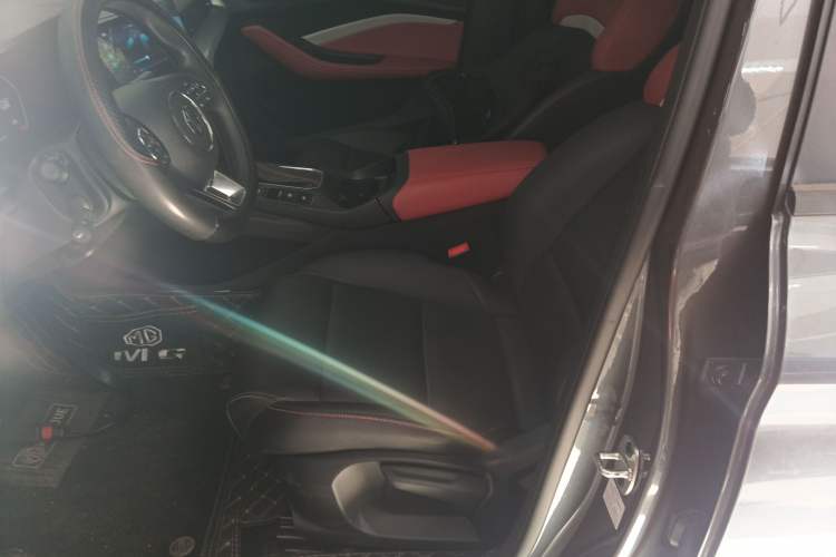 Used MG 5 2023 180 DVVT CVT Luxury Edition
