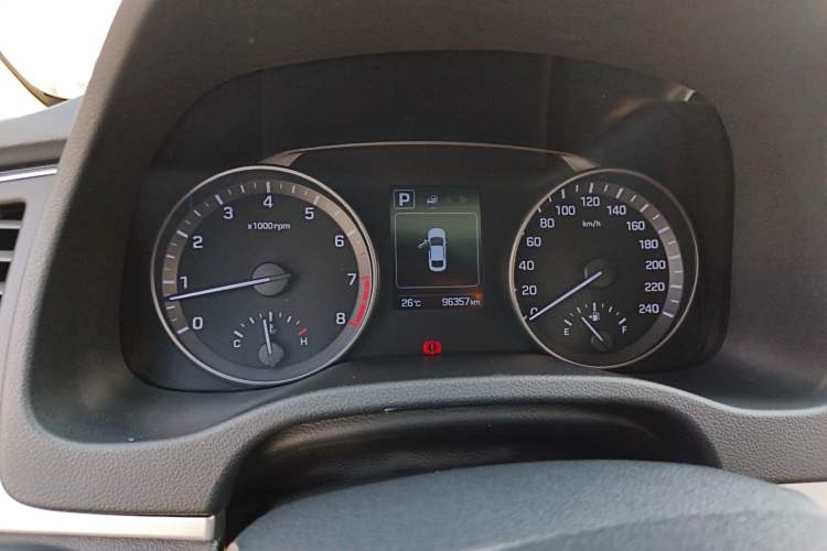 Used Hyundai Elantra (6th Generation / Lingdong) 2016 1.6L Automatic ZhiXuan – Elite Version
