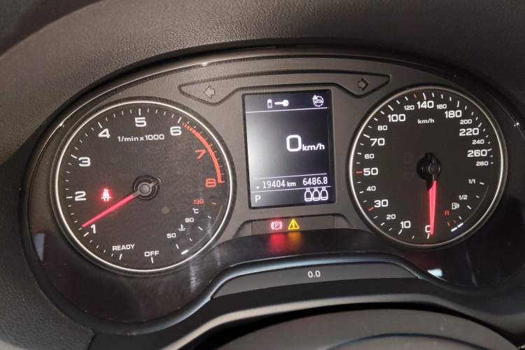 Used Audi Q2L 2022 35 TFSI Fashion Dynamic Model
