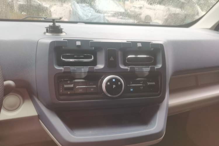 Used SRM New Energy E3L 2024 Standard 6-Seater Bus