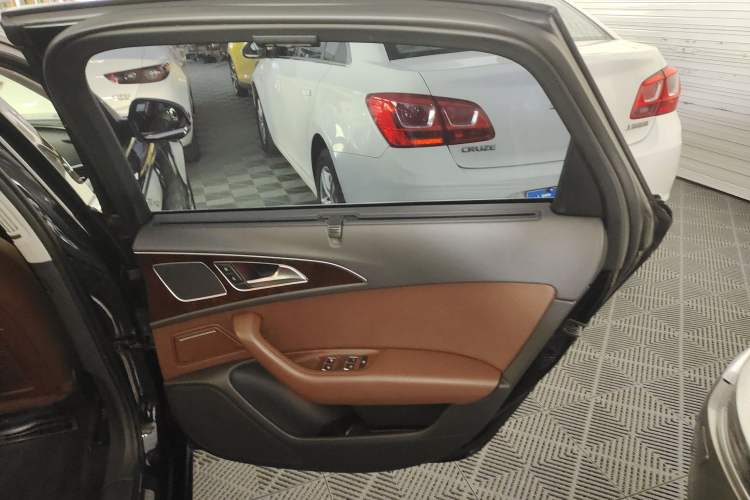 Used Audi A6L 2014 30 FSI Comfort Model
