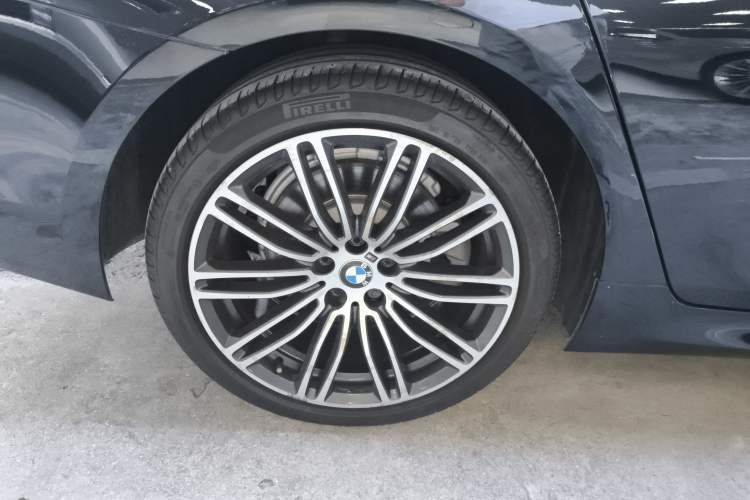 Used BMW 5 Series 2018 Revised Version 530Li Leading Edition Luxury Package
