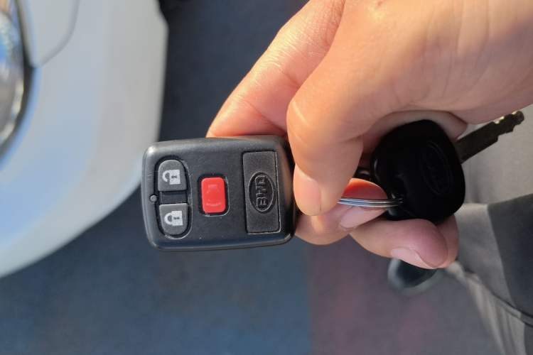 Used BYD F3 2012 Energy-Saving Edition 1.5L Manual Comfort Model
