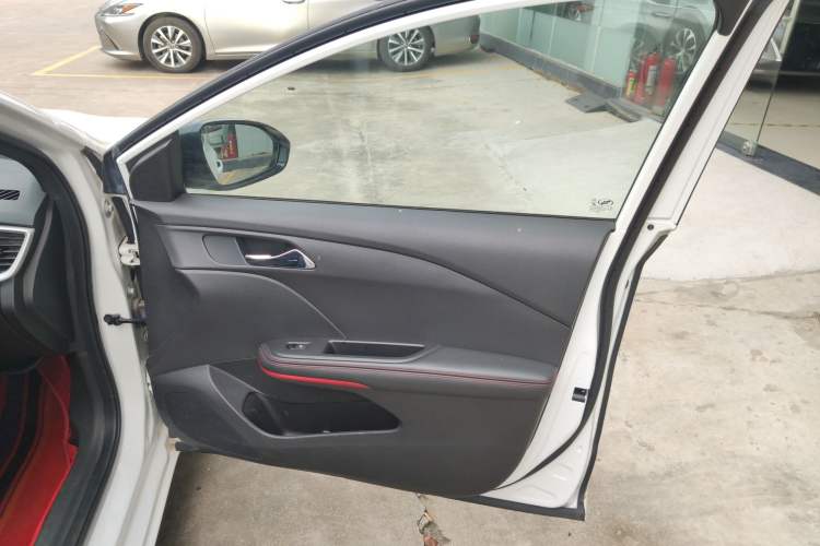 Used Chevrolet Monza 2020 Light Hybrid RS 330T Automatic Comfort Edition