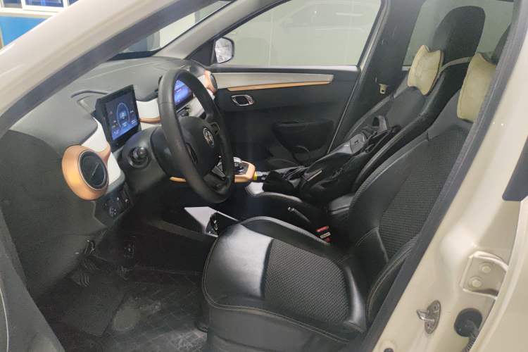 Used Dongfeng NAMMI BOX 2022 Chasing Wind Edition 331KM Advanced Model
