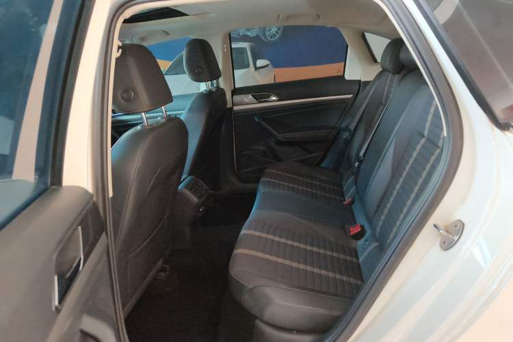 Used Volkswagen Lavida 2021 280TSI DSG Comfort Edition
