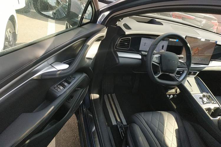 Used BYD Sealion 07 EV 2025 610 Intelligent Driving Edition
