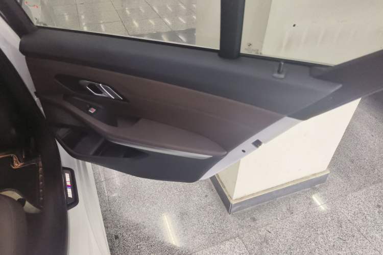 Used BMW 3 Series 2023 320Li M Sport Package
