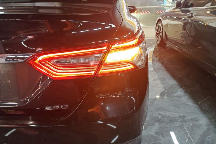 Used Toyota Camry 2019 2.5G Luxury Edition China VI Standard
