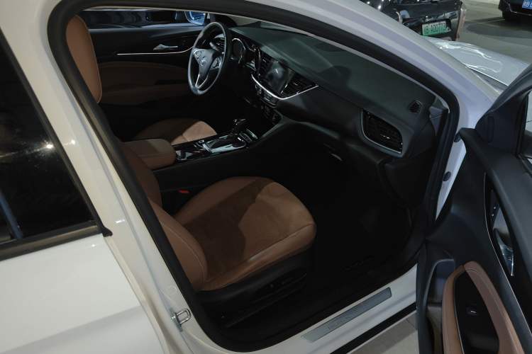 Used Buick Regal 2019 20T Luxury Model China V Standard
