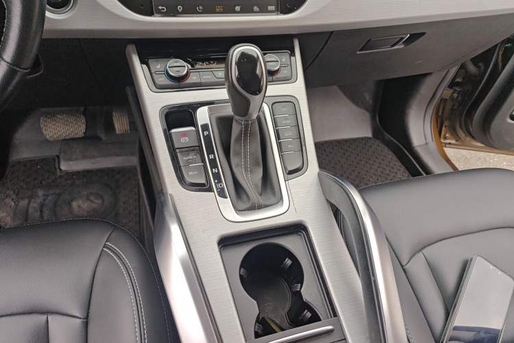 Used Geely Auto Emgrand X7 Sport 2016 1.8TD Automatic Smart Model
