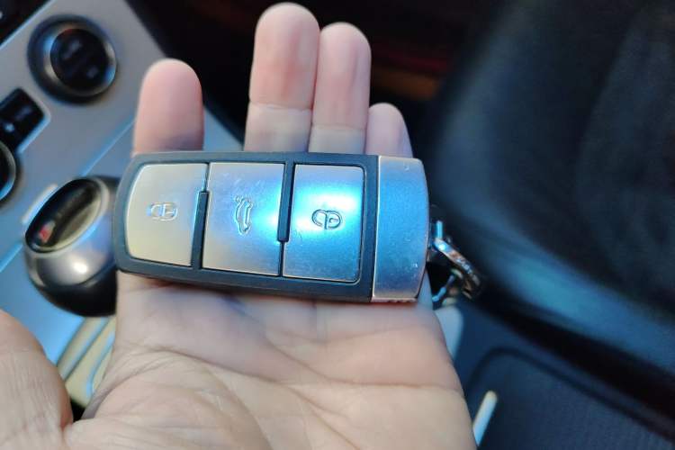 Used Volkswagen Magotan 2016 1.8TSI Luxury Comfort Model
