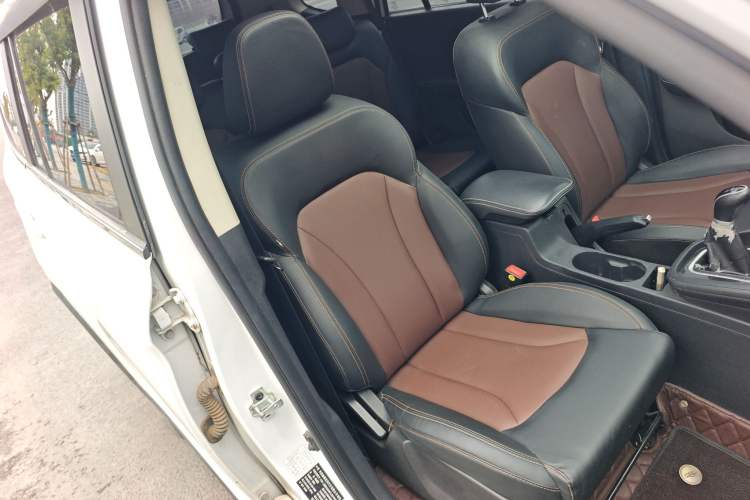 Used SWM X7 2020 2.0L Manual Comfort Version 7 Seats