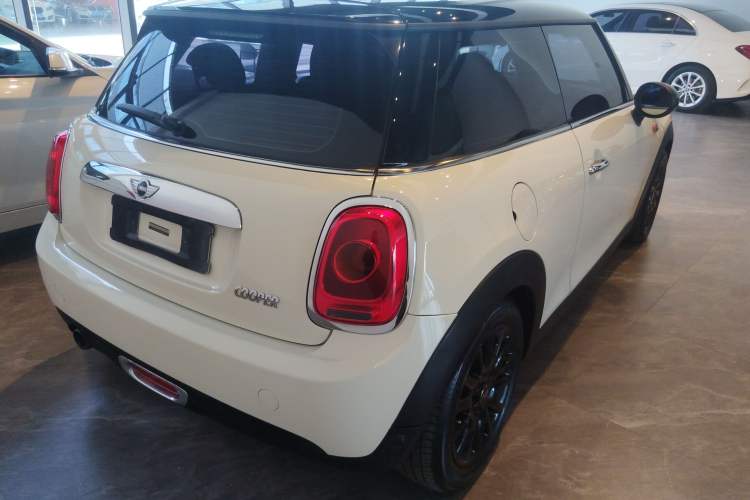 Used  MINI 2016 1.5T COOPER