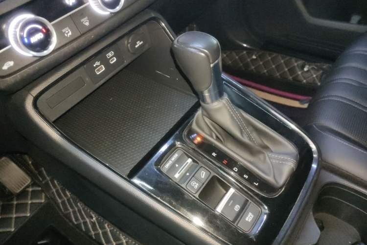 Used Honda Breeze 2023 240TURBO Two-Wheel-Drive Luxury Edition 5 Seats
