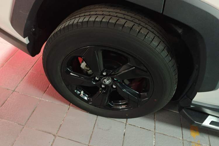 Used Toyota RAV4 2020 Dual-Engine 2.5L E-CVT 4x4 Elite PLUS Edition
