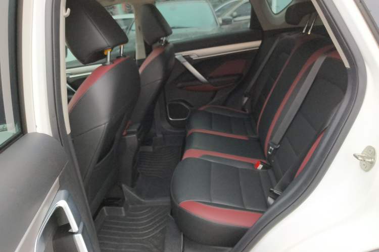 Used Geely Auto Coolray 2020 Facelift 240T DCT Hunter
